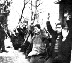 Amsterdam under
Nazi occupation